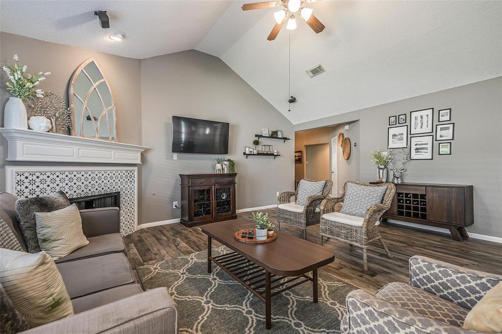 2957 Water Willow Lane, Pearland, Texas image 5