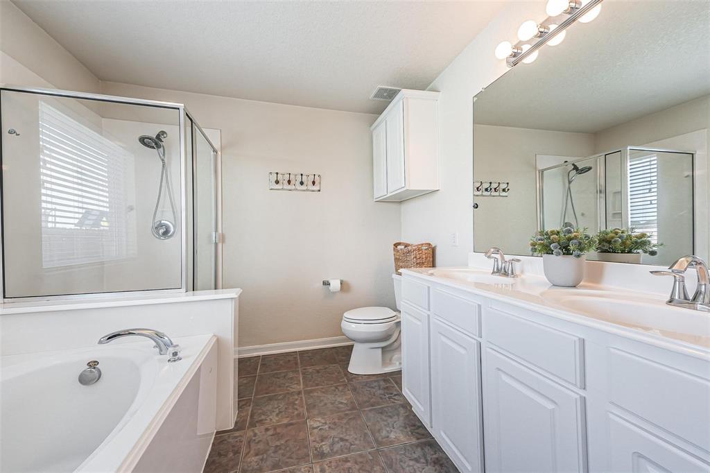 2957 Water Willow Lane, Pearland, Texas image 10