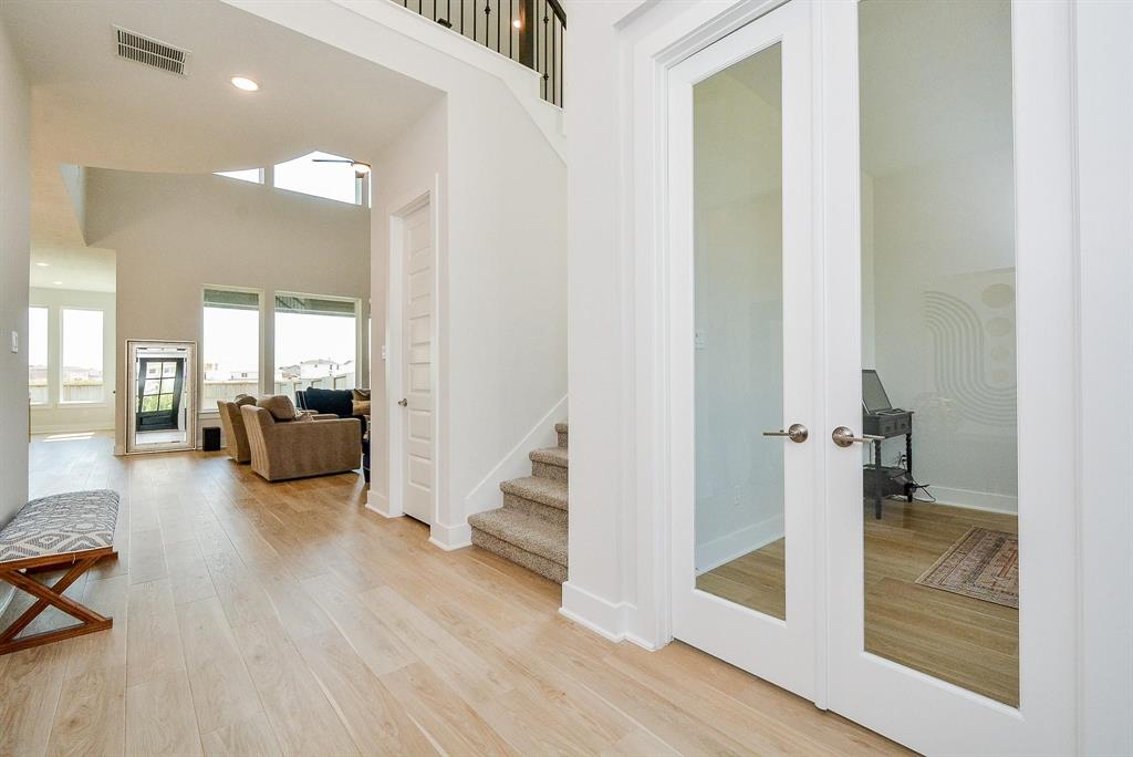 501 Horizon Light Lane, Katy, Texas image 9