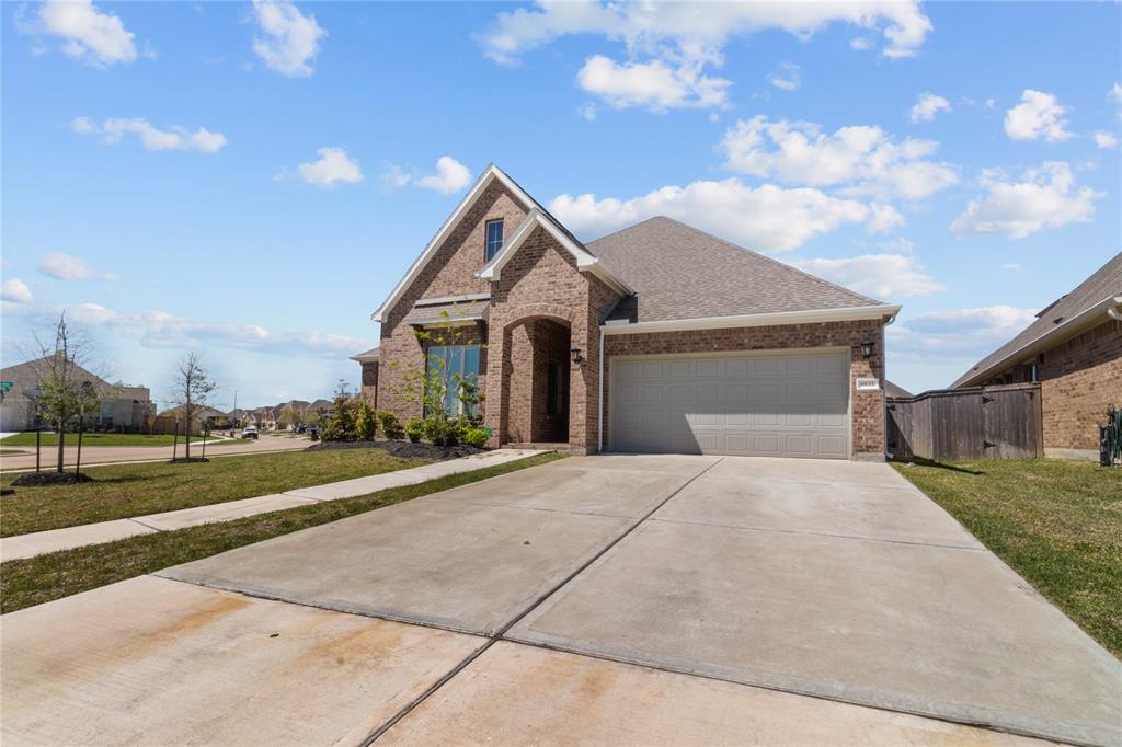 4831 Dove Cove Lane, League City, Texas image 2