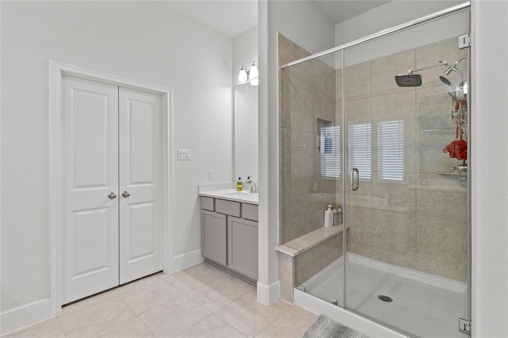 4831 Dove Cove Lane, League City, Texas image 22