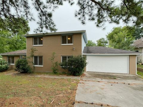 A home in Conroe