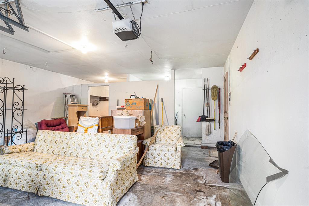 Baytown, Texas 77521, United States, 3 Bedrooms Bedrooms, ,2 BathroomsBathrooms,Residential,Active,165471