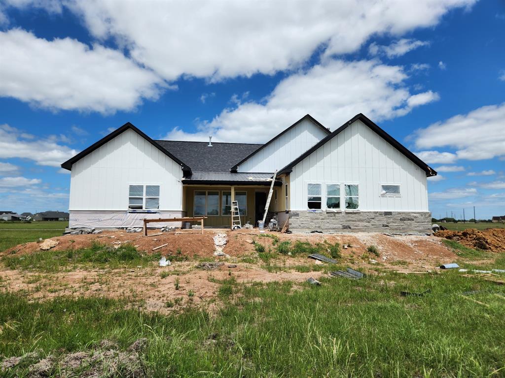 413 Chuckwagon Trail, Angleton, Texas image 12