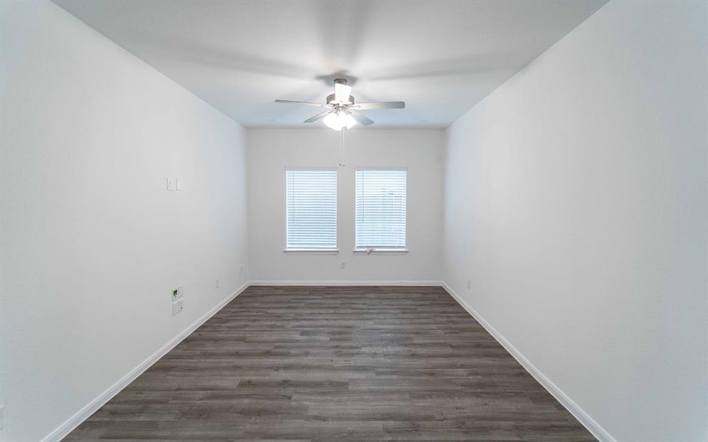 13016 Cobalt Cove Court, Texas City, Texas image 3