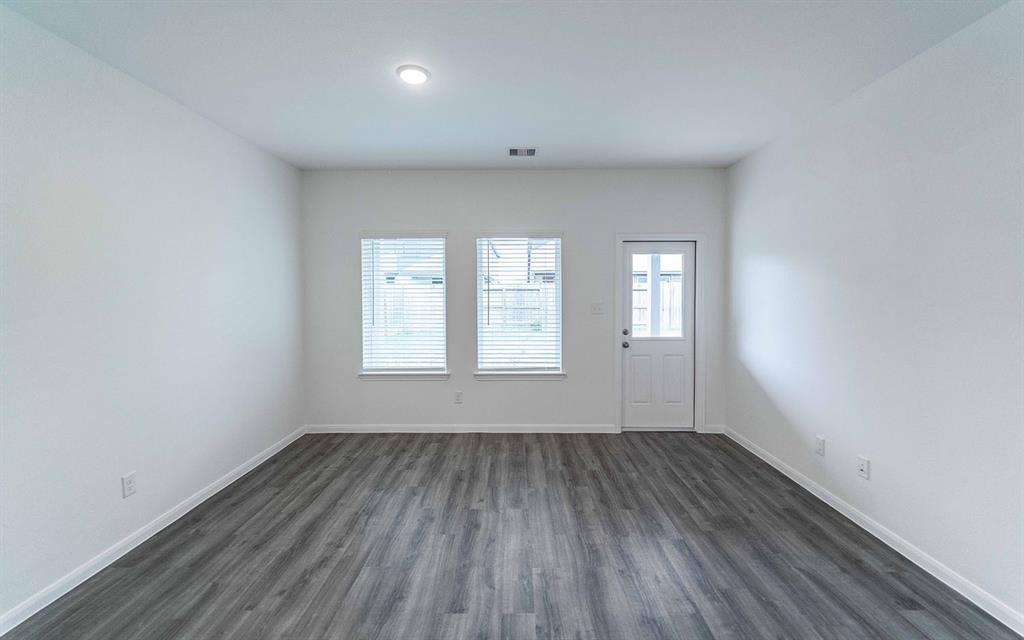 13016 Cobalt Cove Court, Texas City, Texas image 6