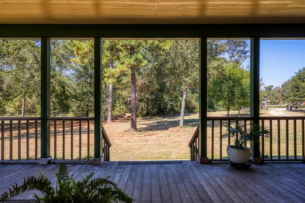 28383 Melanie Lane, Hockley, Texas image 3