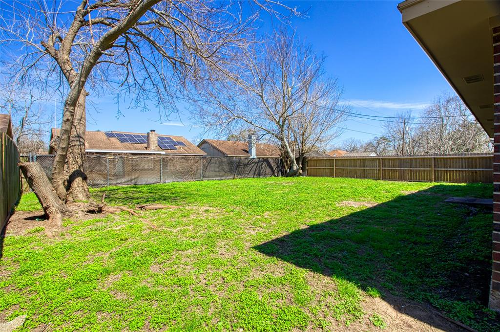 309 Rice Street, Angleton, Texas image 13