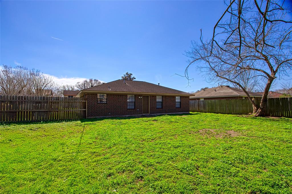 309 Rice Street, Angleton, Texas image 12
