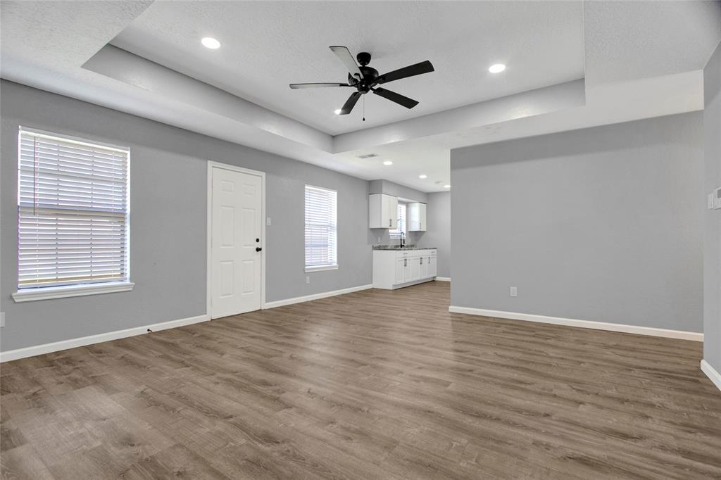 309 Rice Street, Angleton, Texas image 11