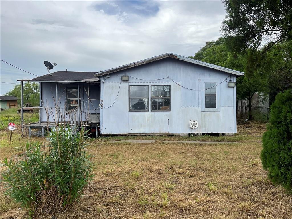 902 Mynier Street, Robstown, Texas image 1