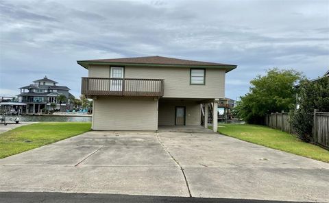 A home in Tiki Island