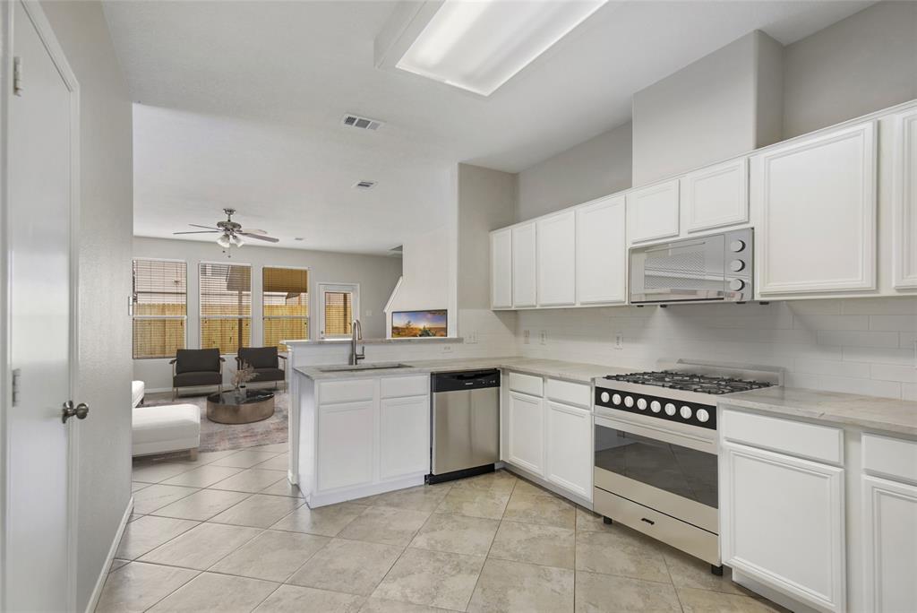 17826 Alpine Brook Lane, Humble, Texas image 12