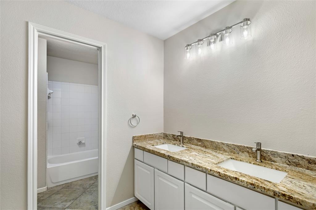 17826 Alpine Brook Lane, Humble, Texas image 32
