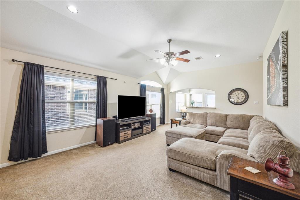 5211 Lagoon Court, Bacliff, Texas image 9