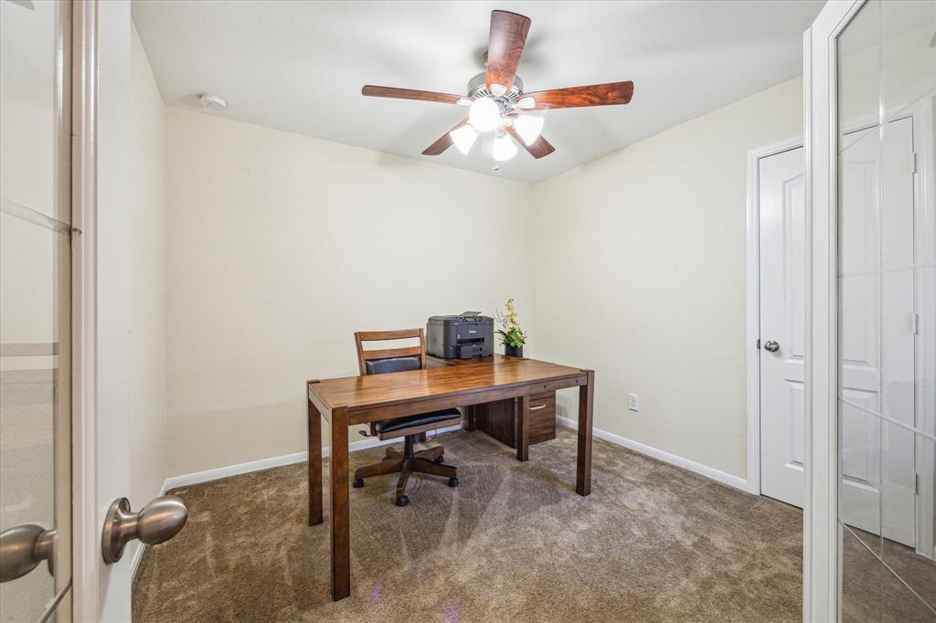 5211 Lagoon Court, Bacliff, Texas image 3