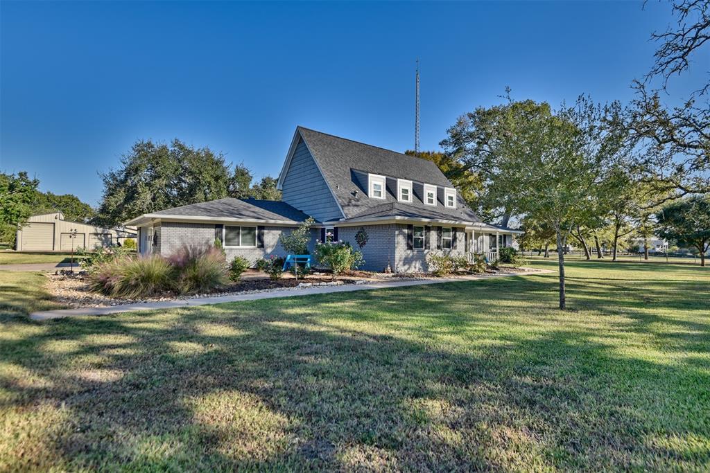 2852 Five Oaks Lane, Brenham, Texas image 13