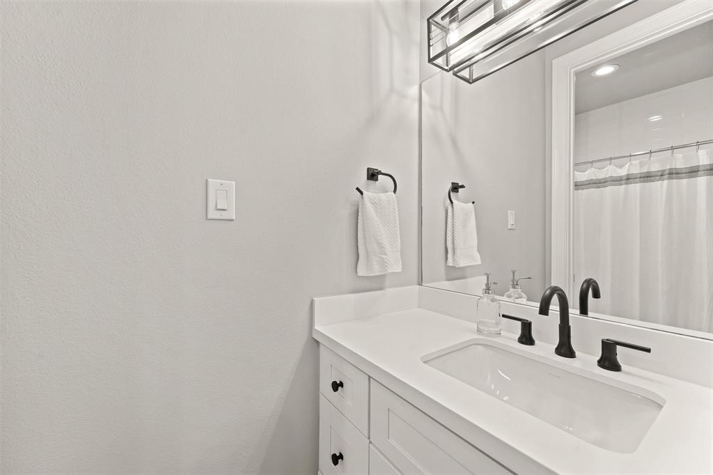 1511 Baggett Lane, Houston, Texas image 35