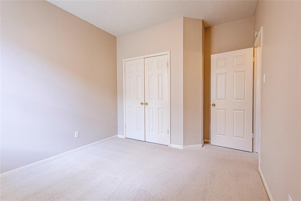 1243 Spinnaker Way, Sugar Land, Texas image 8