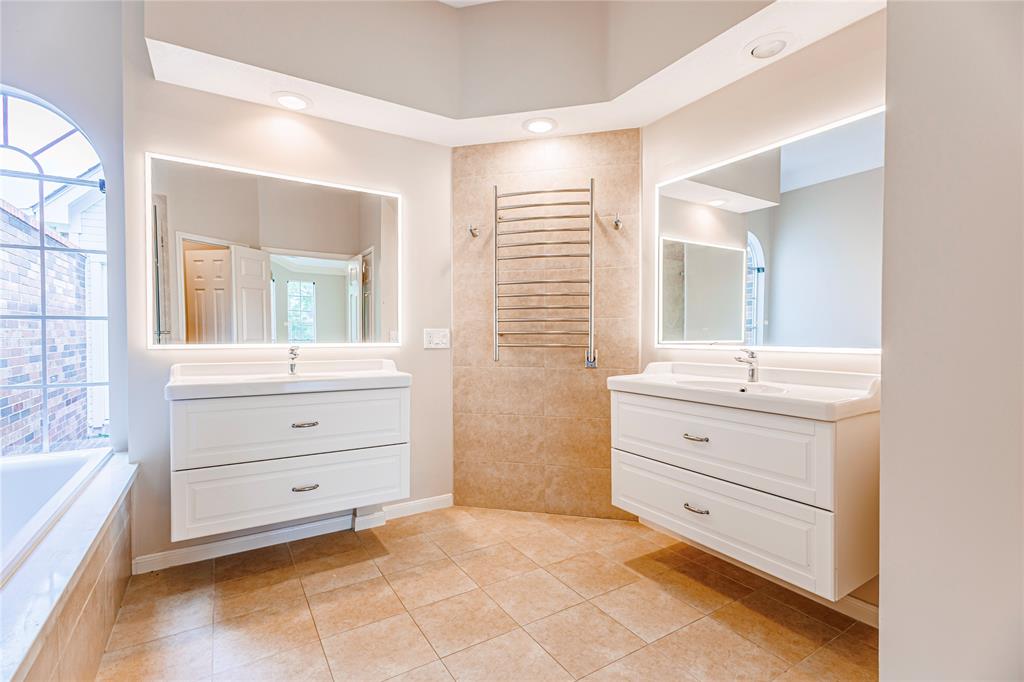1243 Spinnaker Way, Sugar Land, Texas image 21