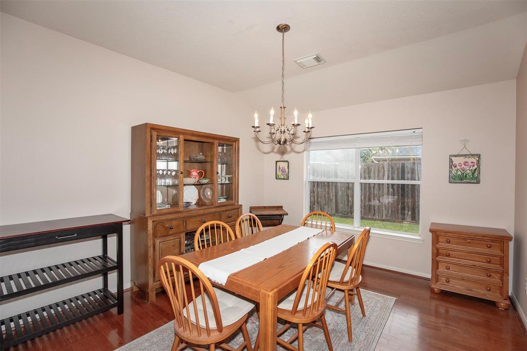 866 Pebblebank Lane, League City, Texas image 12
