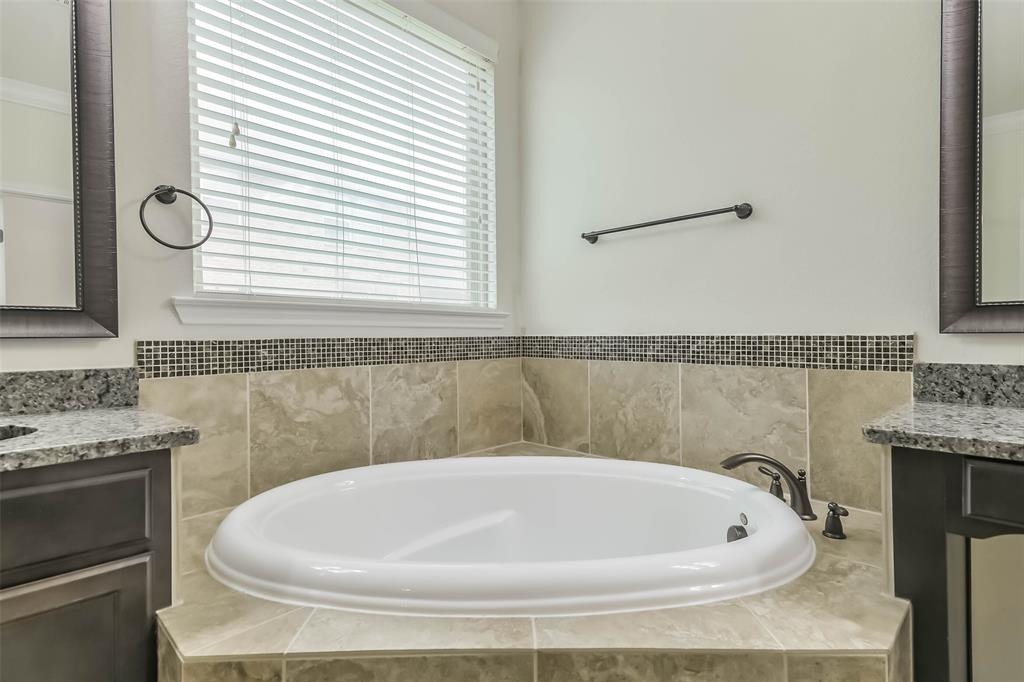 15 Waterfall Way, The Woodlands, Georgia image 22