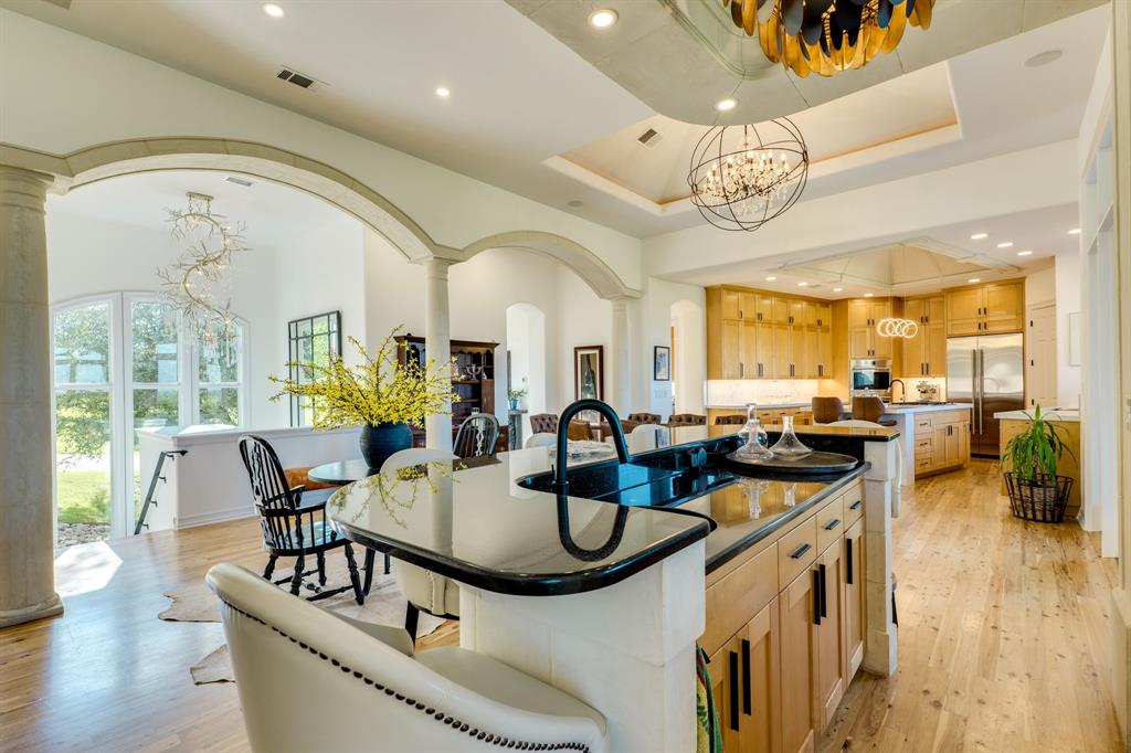 115 Hidden Hills Drive, Spicewood, Texas image 10