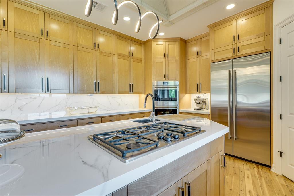 115 Hidden Hills Drive, Spicewood, Texas image 14
