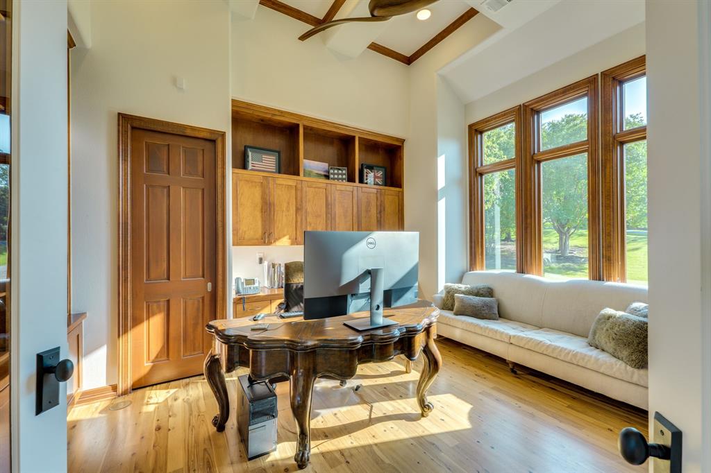 115 Hidden Hills Drive, Spicewood, Texas image 15