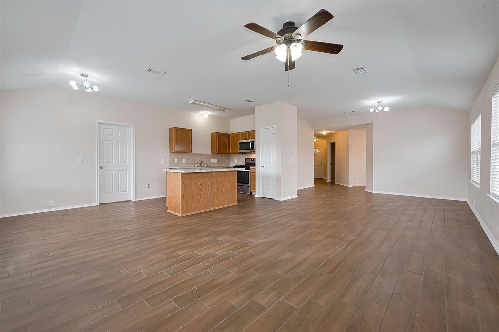 15043 Sugar Place Drive, Sugar Land, Texas image 11
