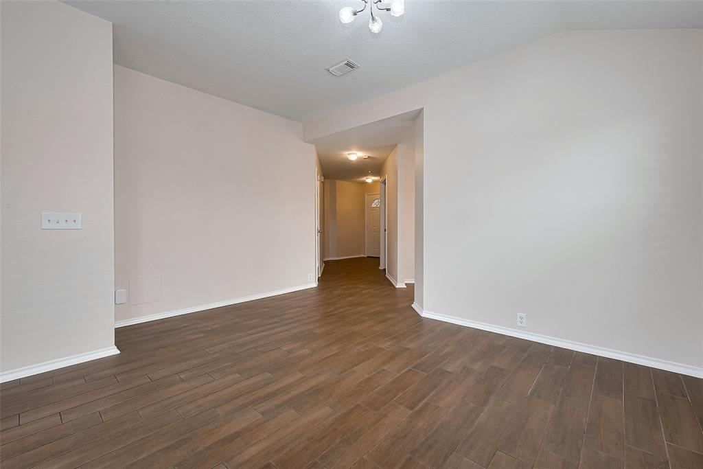 15043 Sugar Place Drive, Sugar Land, Texas image 10