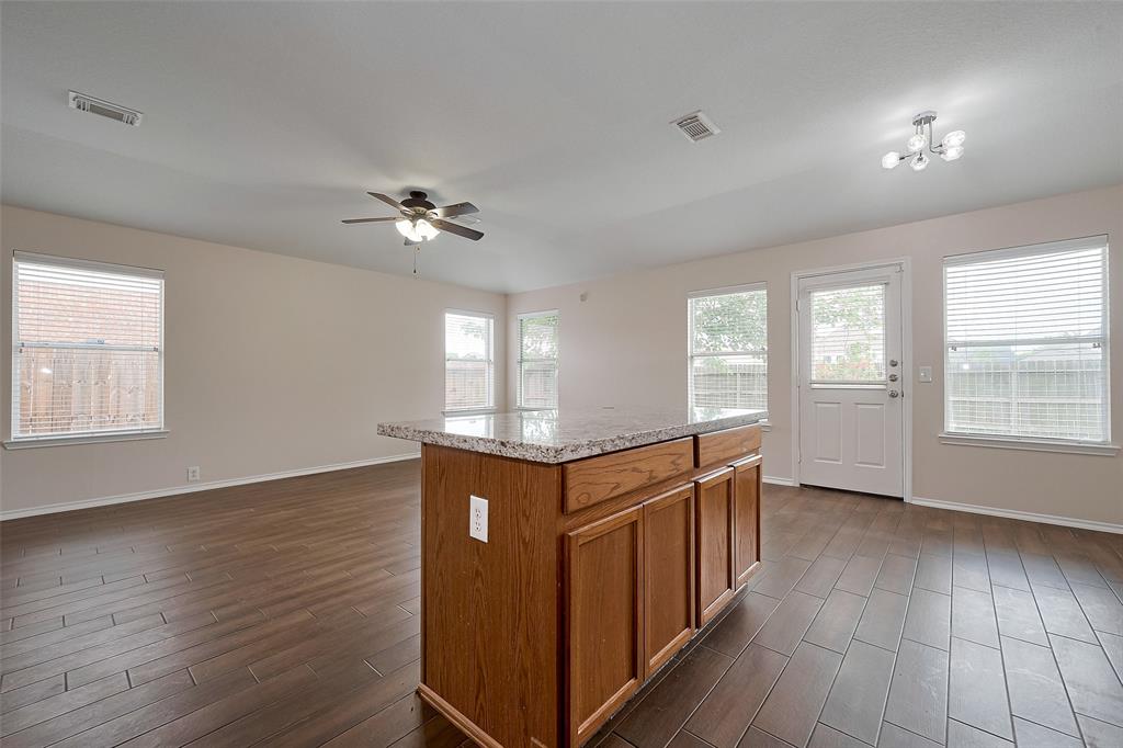 15043 Sugar Place Drive, Sugar Land, Texas image 16