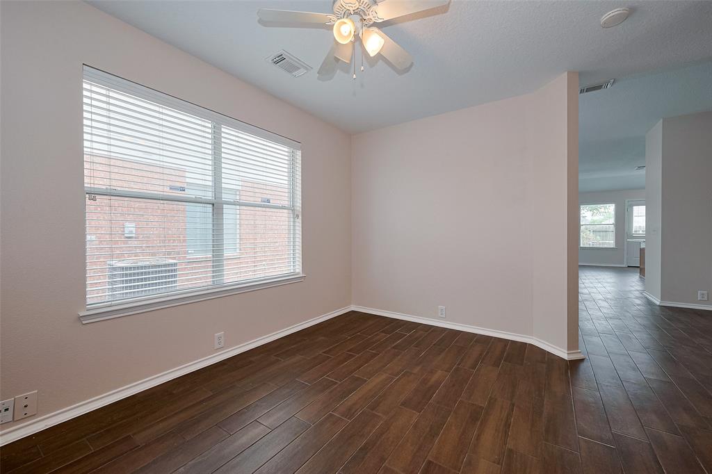 15043 Sugar Place Drive, Sugar Land, Texas image 7