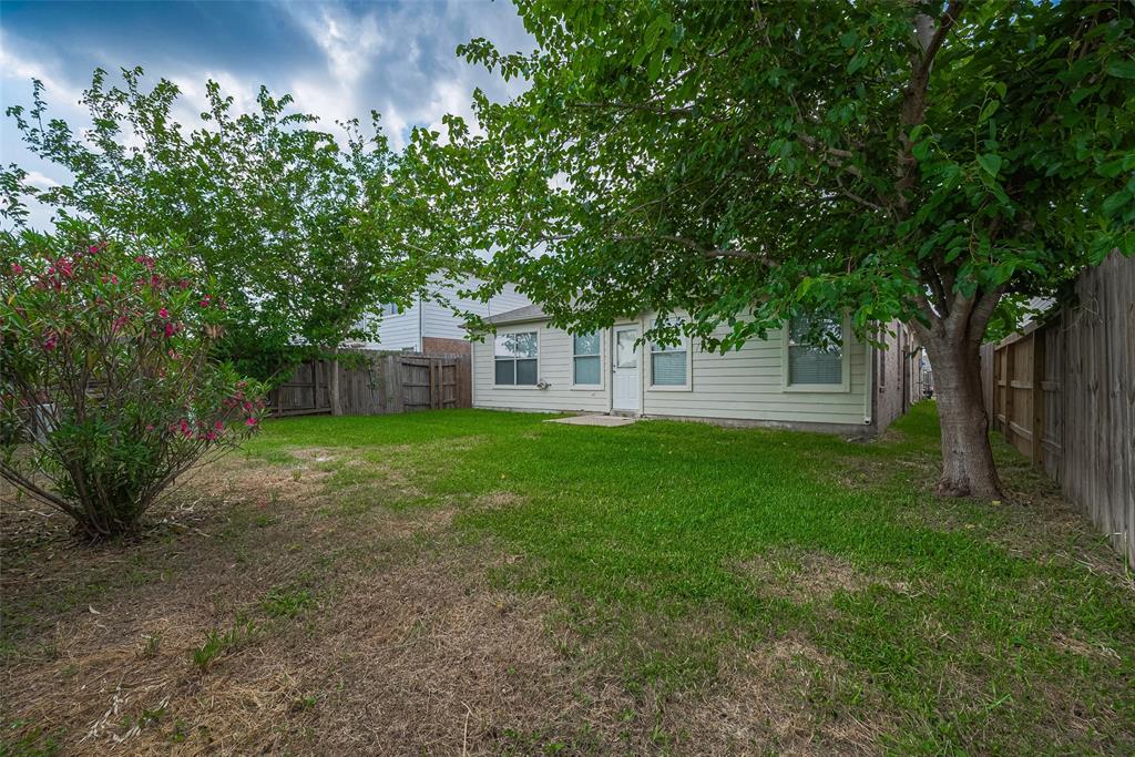 15043 Sugar Place Drive, Sugar Land, Texas image 35