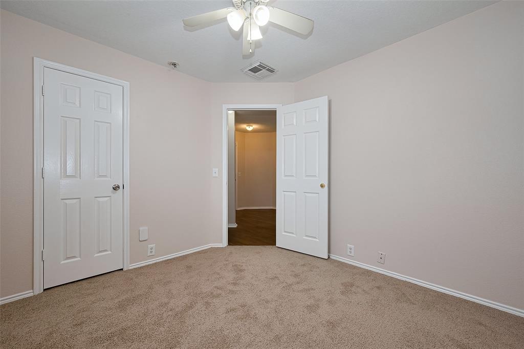15043 Sugar Place Drive, Sugar Land, Texas image 24