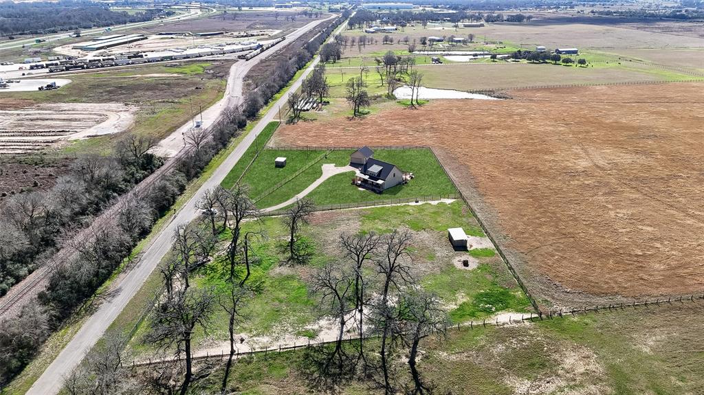 24011 Old Howth Road, Hempstead, Texas image 4