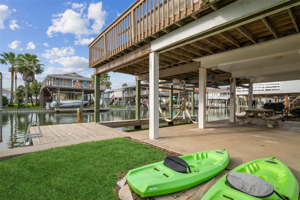 22118 Matagorda Drive, Galveston, Texas image 7
