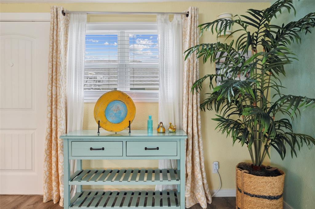 22118 Matagorda Drive, Galveston, Texas image 28