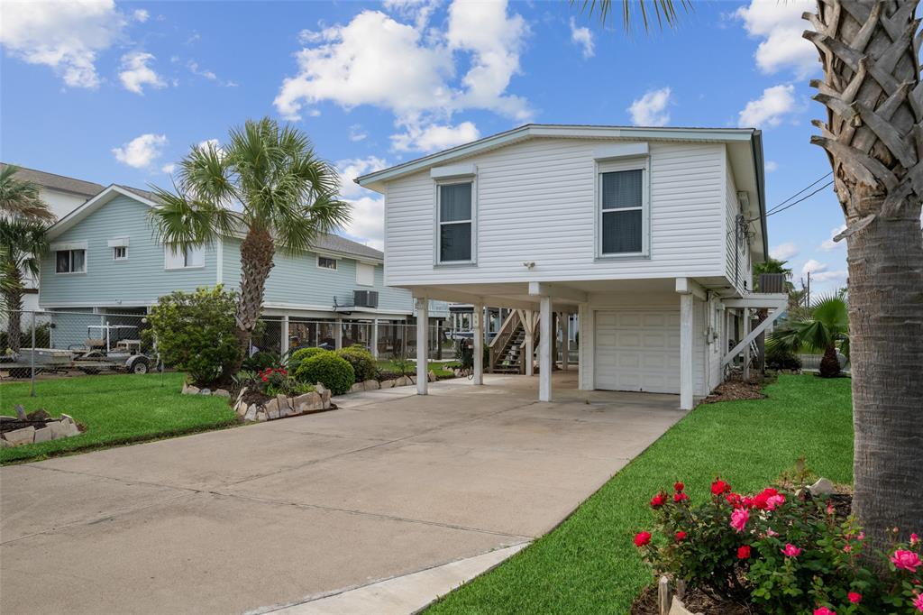 22118 Matagorda Drive, Galveston, Texas image 4