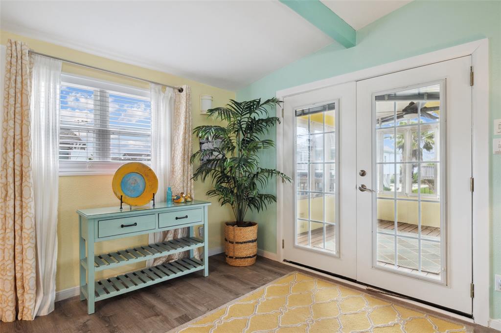 22118 Matagorda Drive, Galveston, Texas image 20