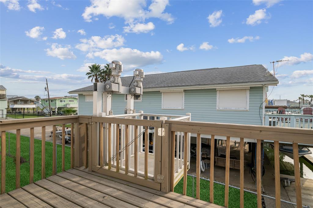 22118 Matagorda Drive, Galveston, Texas image 15