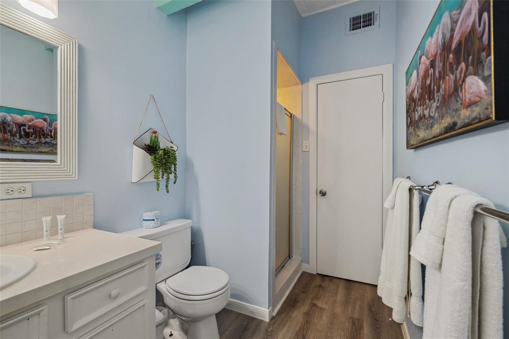 22118 Matagorda Drive, Galveston, Texas image 38