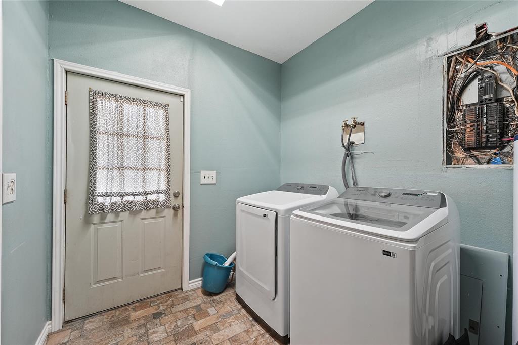 560 Donahoe Road, Coldspring, Texas image 19