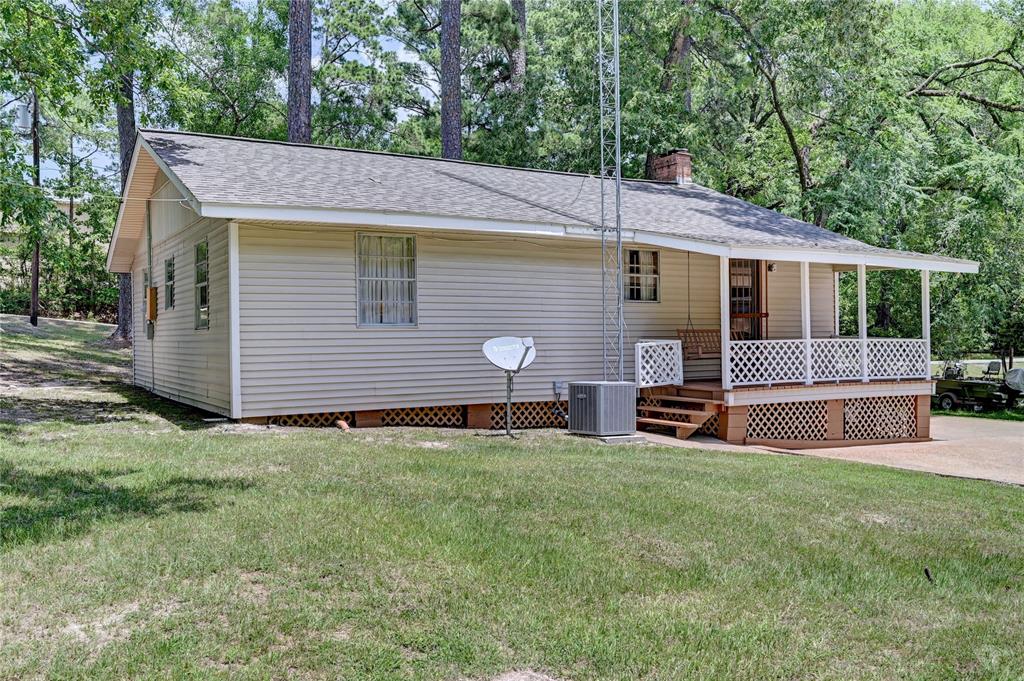6 Hickory Hollow, Huntsville, Texas image 13