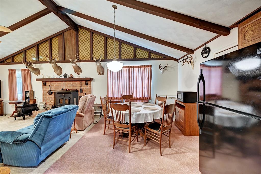 6 Hickory Hollow, Huntsville, Texas image 27
