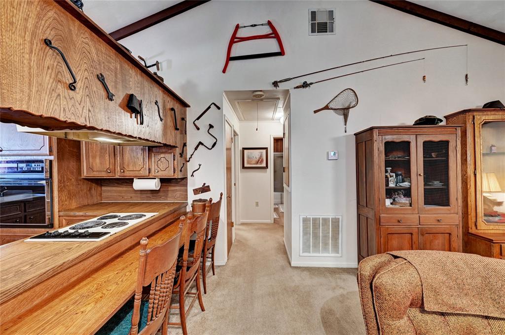6 Hickory Hollow, Huntsville, Texas image 29