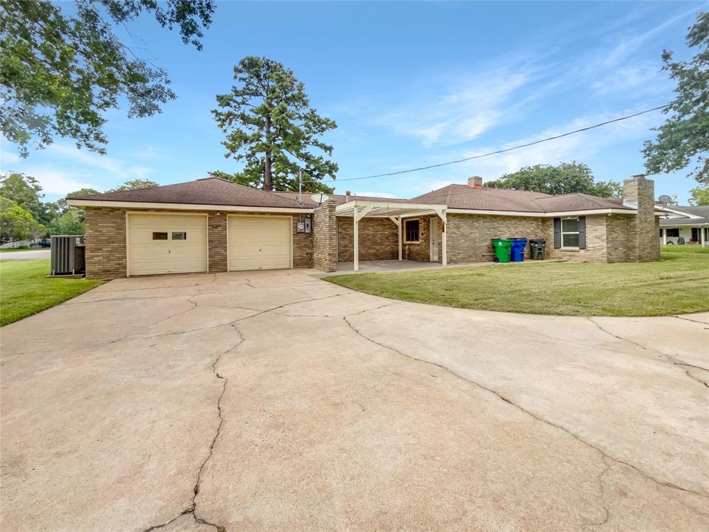 1100 Morningside Street, Angleton, Texas image 17