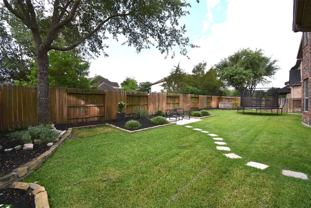 18901 N Bee Cave Springs Circle, Cypress, Texas image 31