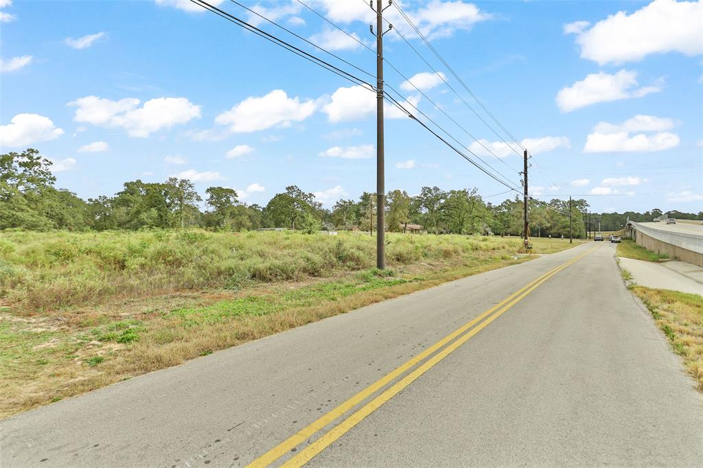 18462 Keenan Cut Off Road, Montgomery, Texas image 1