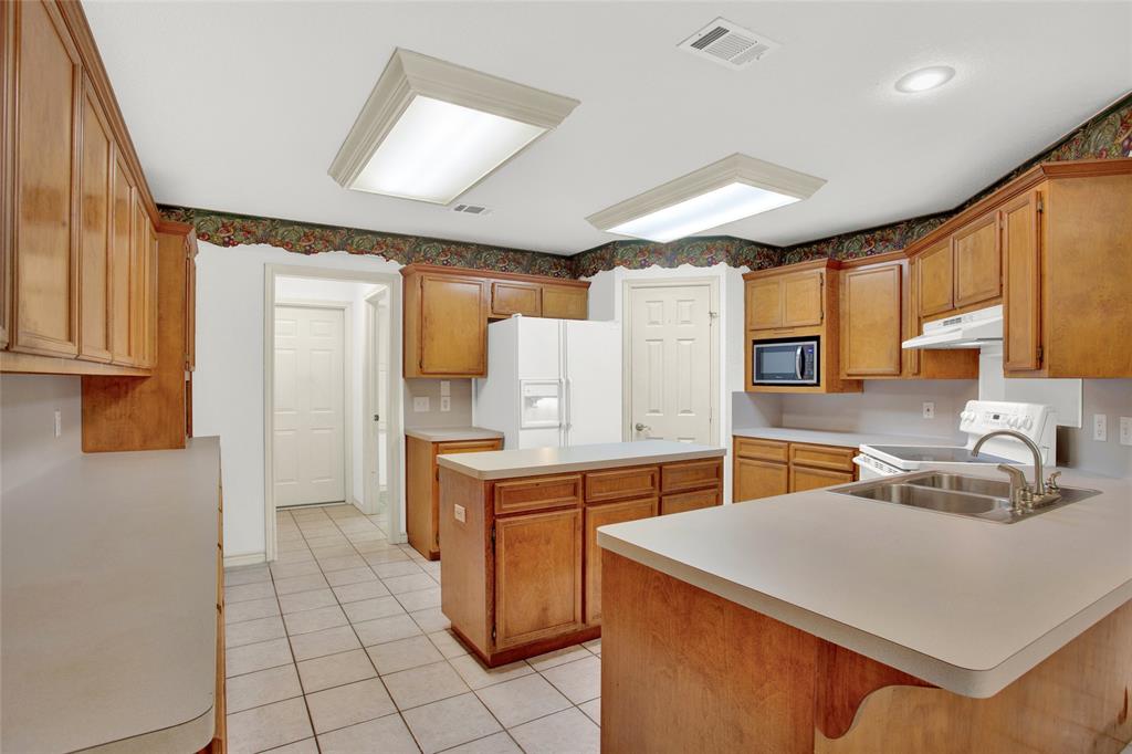 203 Nottingham Drive, Woodville, Texas image 14